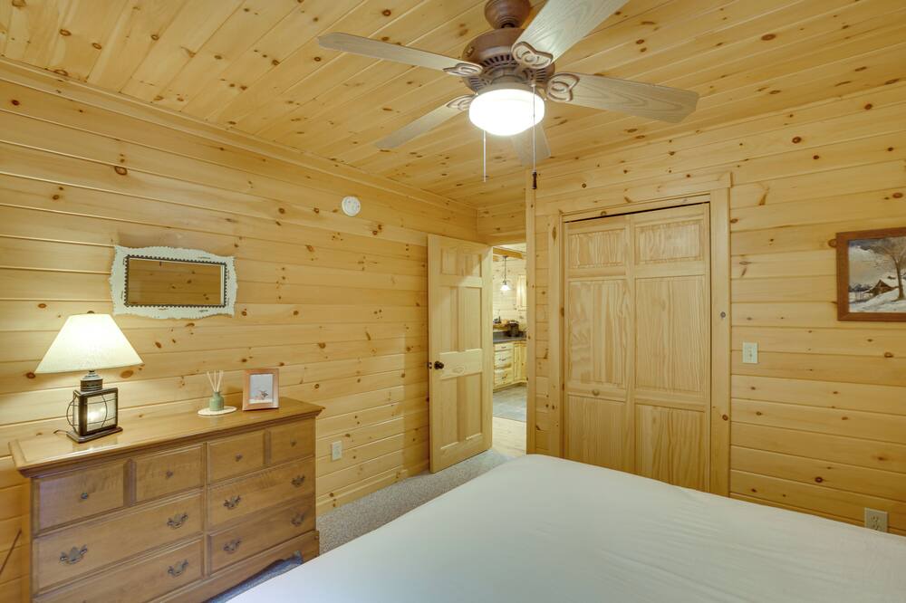 Photo of Bedroom in Greenwood