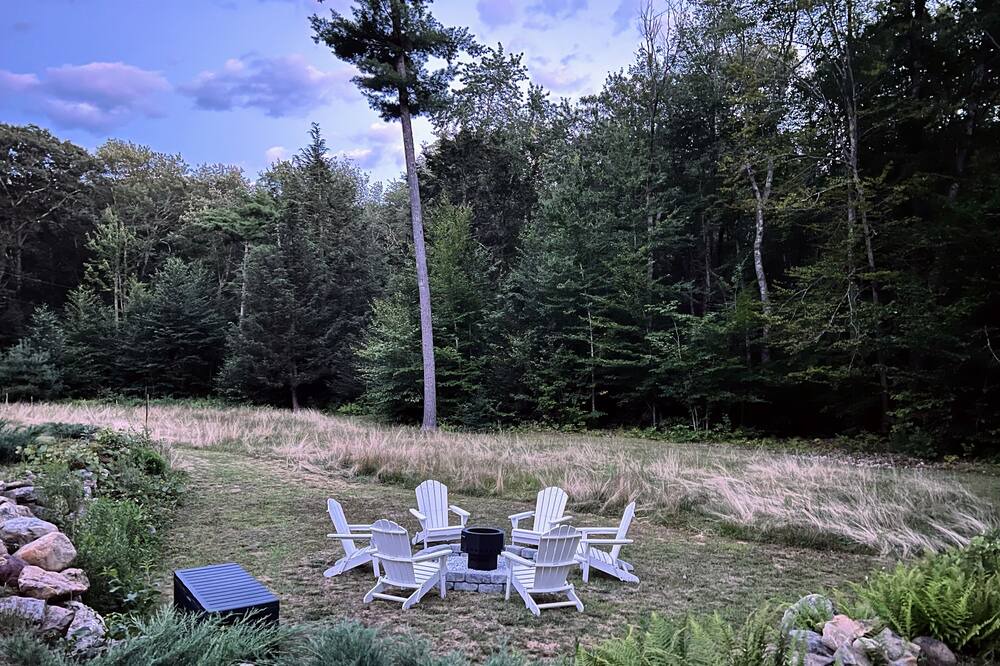 Photo of Outdoor in Kingston