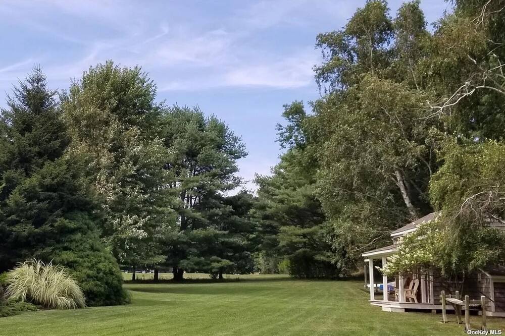 Photo of Outdoor in Greenport West