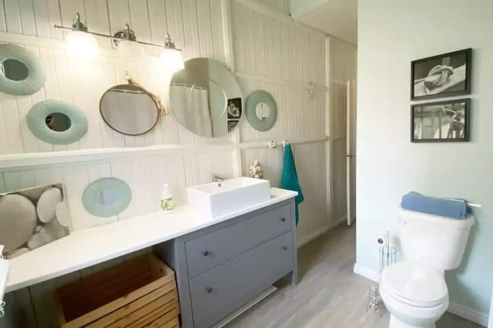 Photo of Bathroom in Selkirk