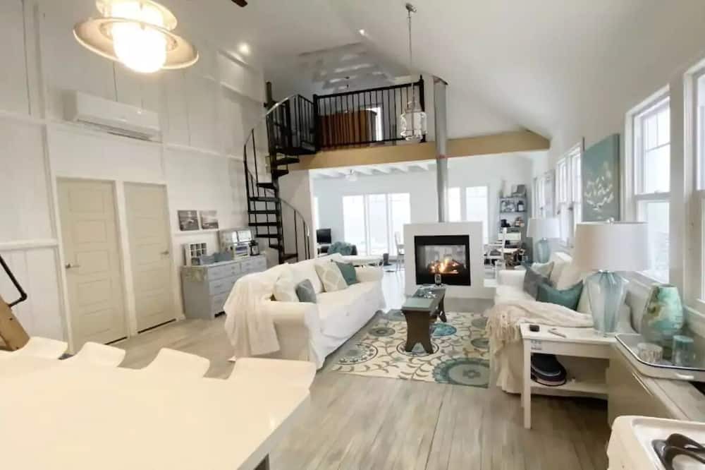 Photo of Livingroom in Selkirk