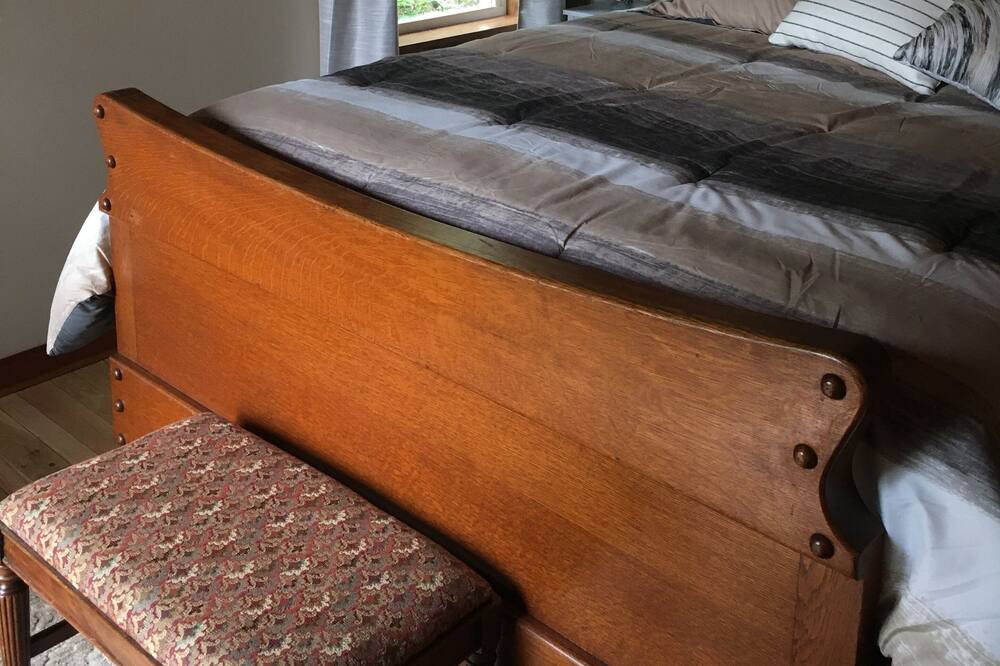 Photo of Bedroom in Hillsboro