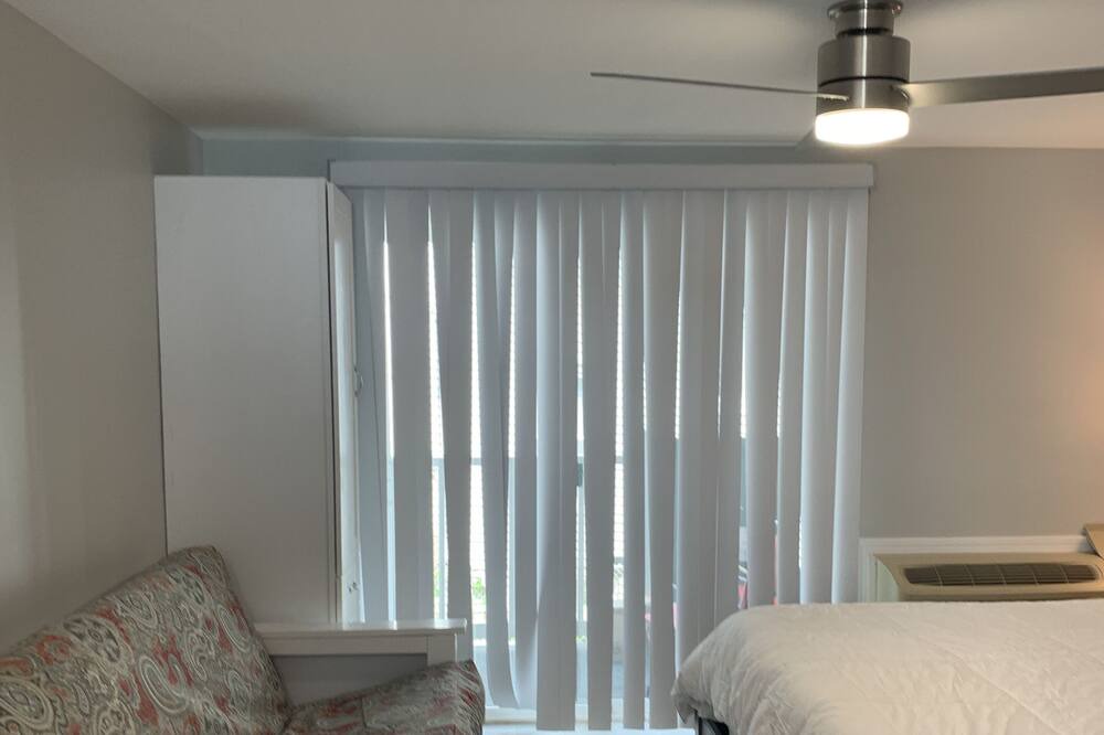 Photo of Bedroom in Hampton