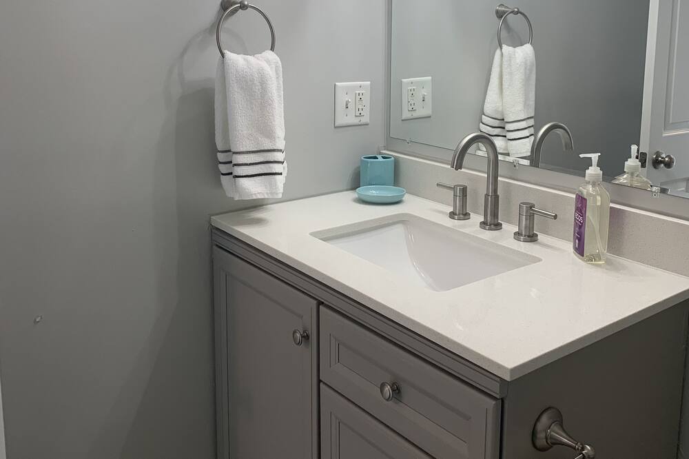 Photo of Bathroom in Hampton
