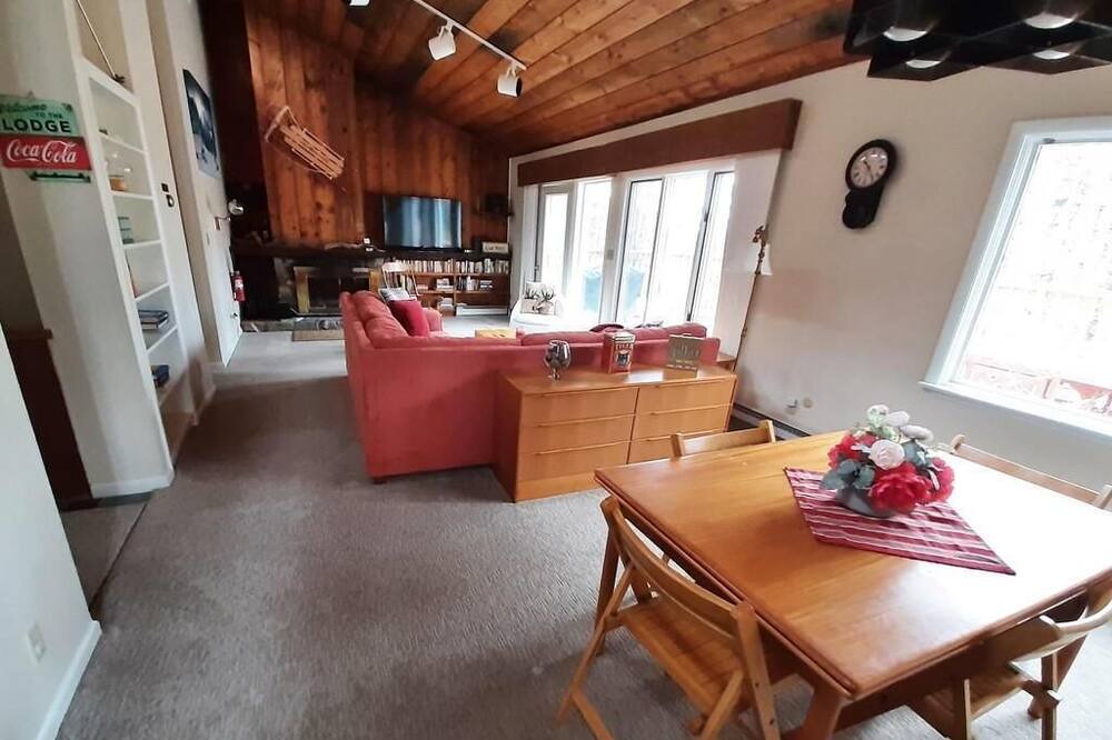Photo of Kitchen in Campton
