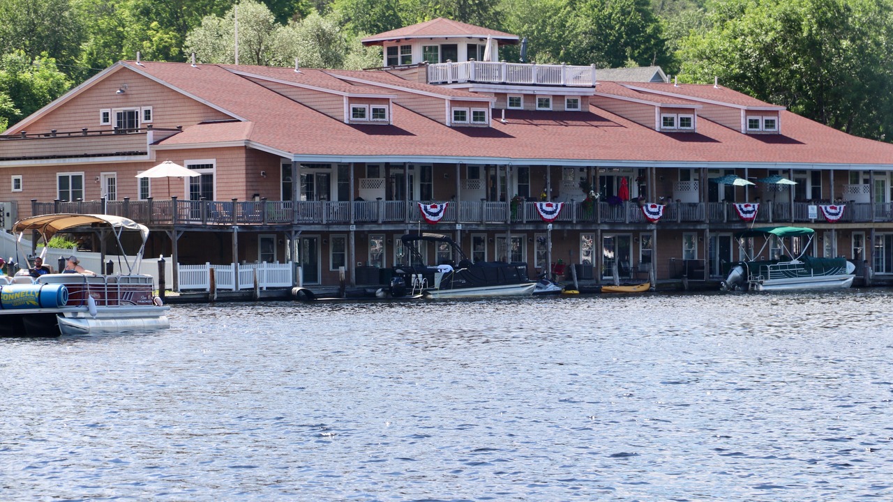 Photo of Outdoor in Alton