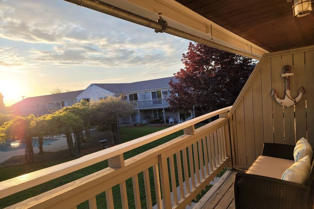 Photo of Patio Balcony in West Dennis