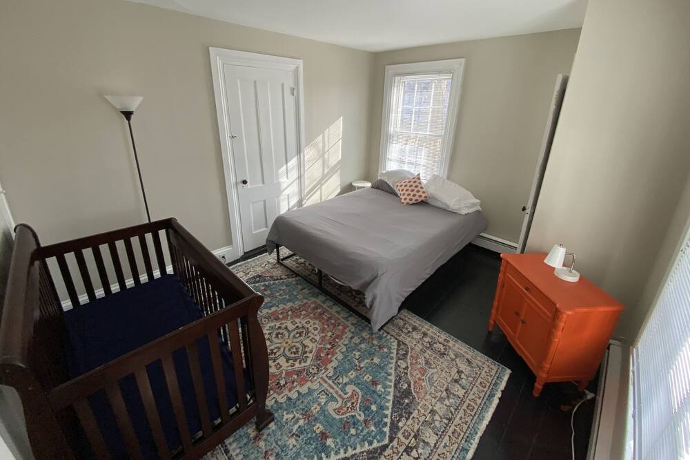 Photo of Bedroom in Warren