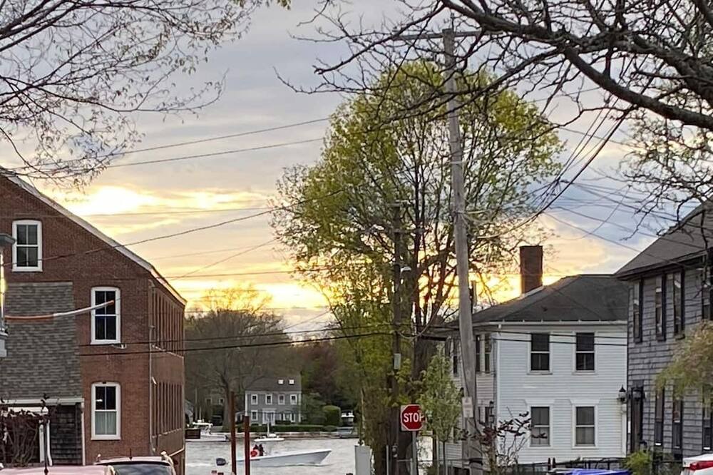 Photo of Others in Warren