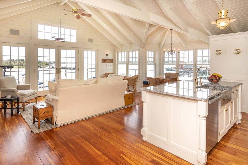 Photo of Others in Edgartown