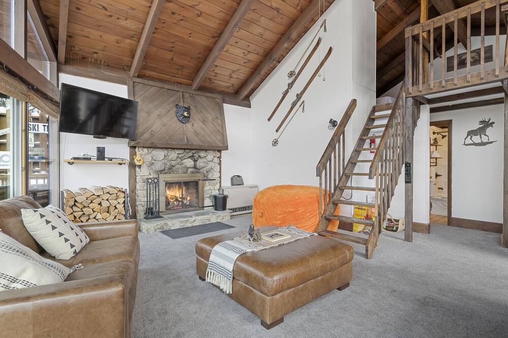 Photo of Livingroom in Gilford