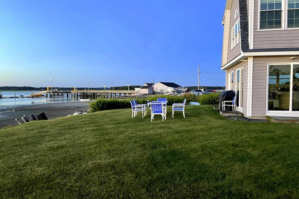 Photo of Outdoor in Scarborough
