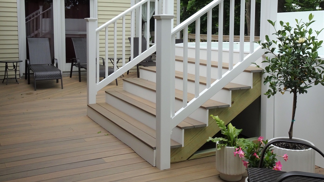 Photo of Patio Balcony in Ogunquit