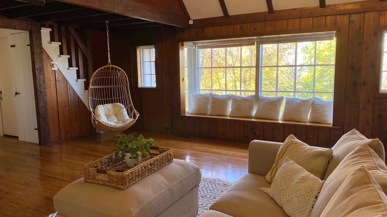 Photo of Livingroom in Lake Mohawk