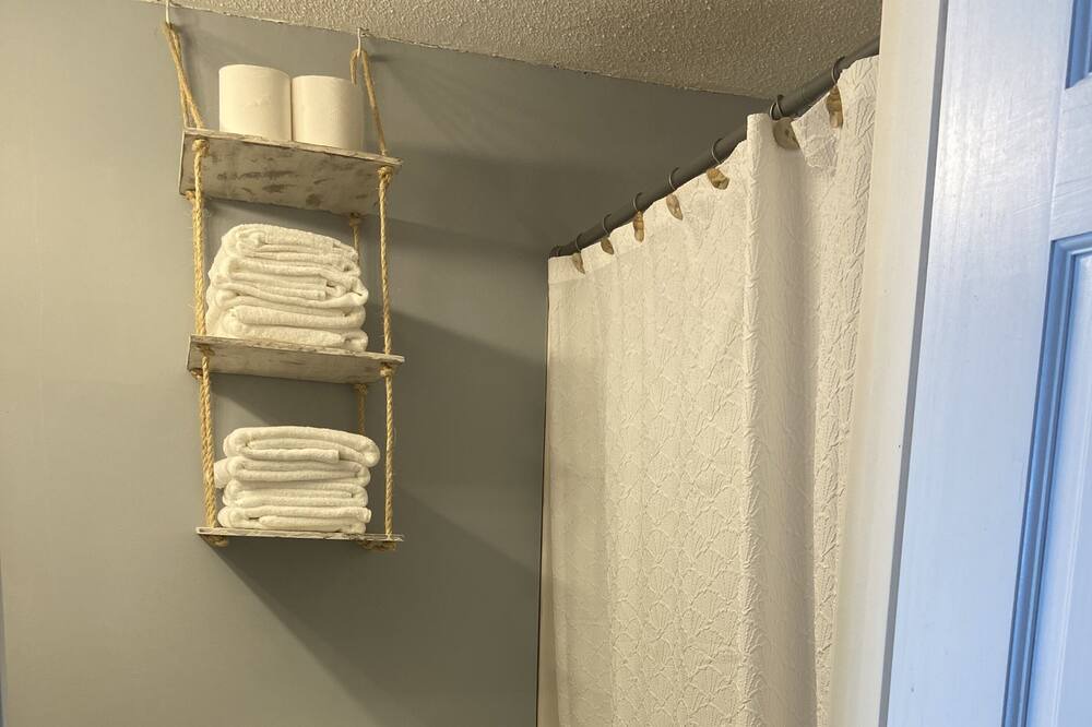 Photo of Bathroom in Hampton