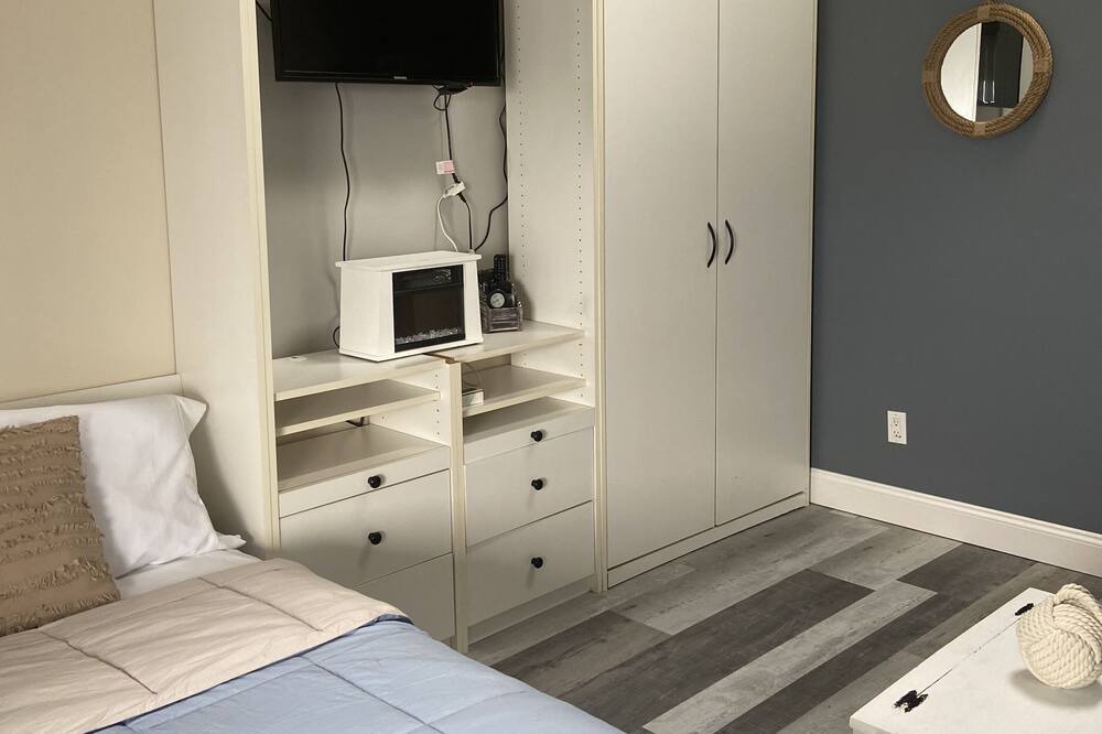 Photo of Bedroom in Hampton
