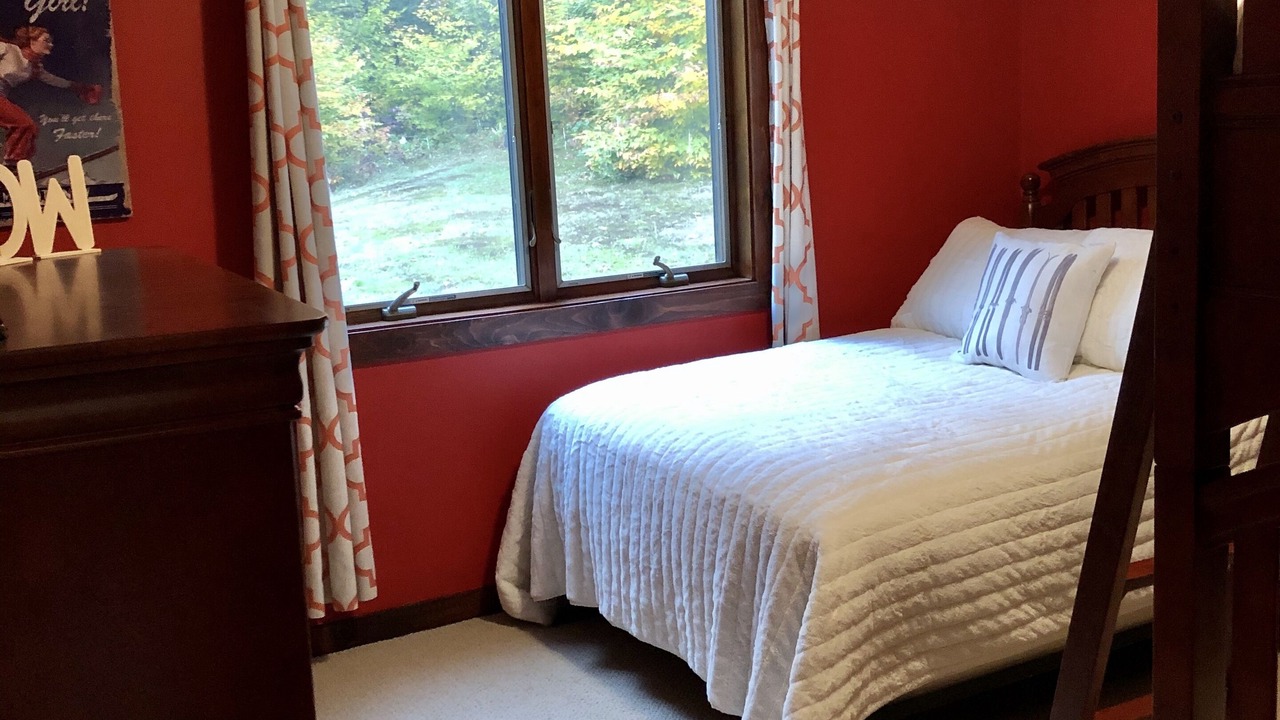 Photo of Bedroom in Wardsboro