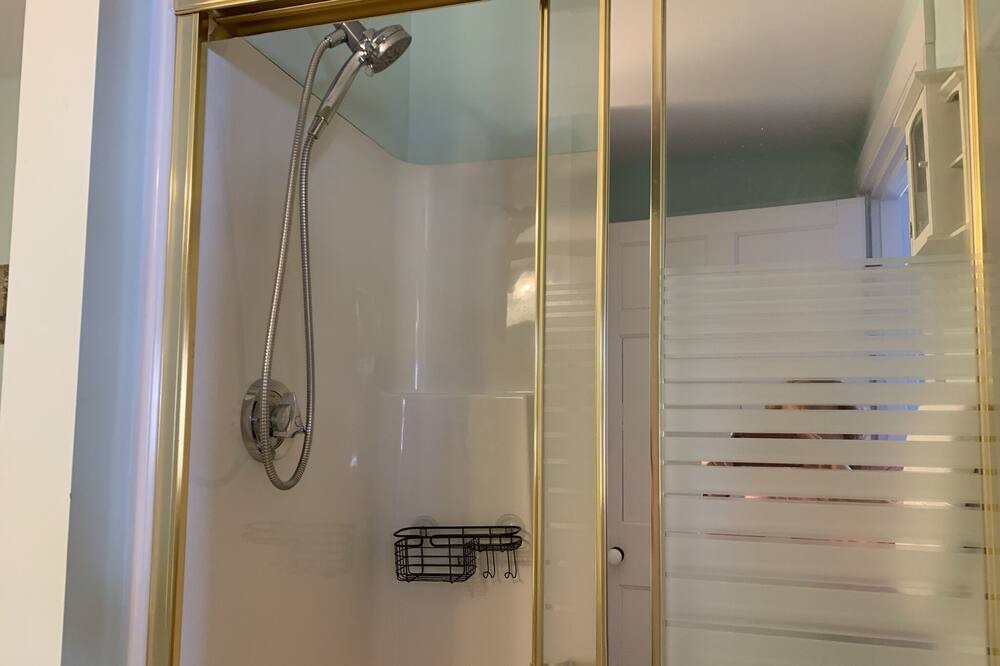 Photo of Bathroom in Lyman