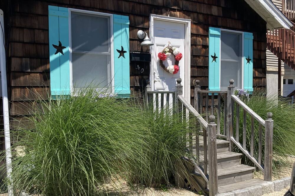 Photo of Outdoor in Milford