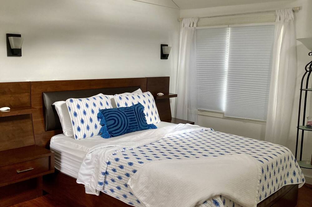 Photo of Bedroom in Milford