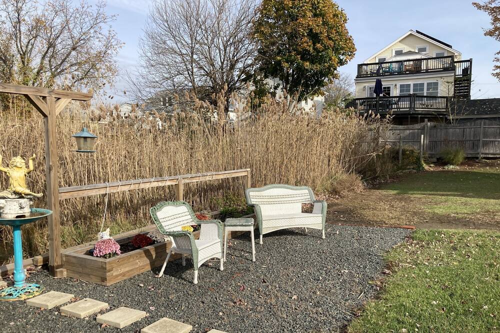 Photo of Outdoor in Milford