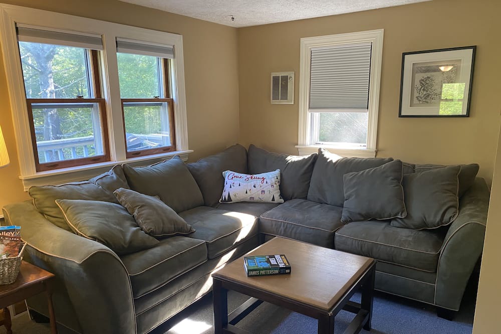 Photo of Livingroom in Chester