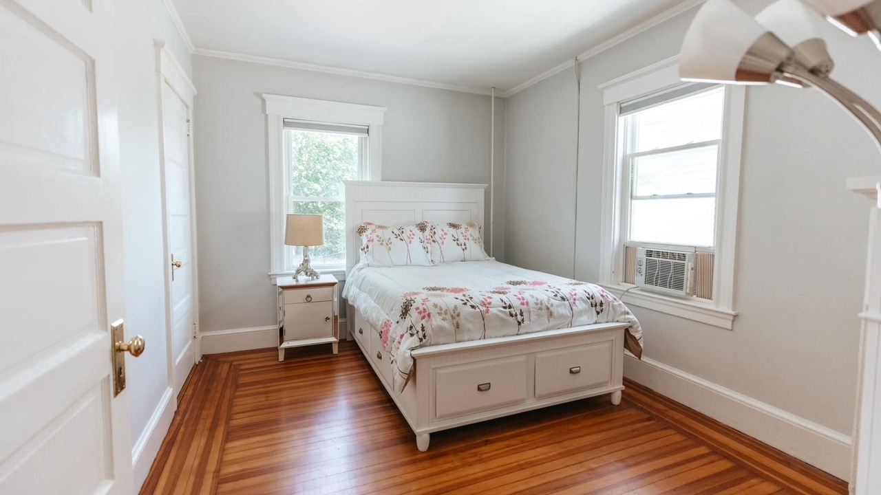 Photo of Others in Bellevue Avenue Historic District