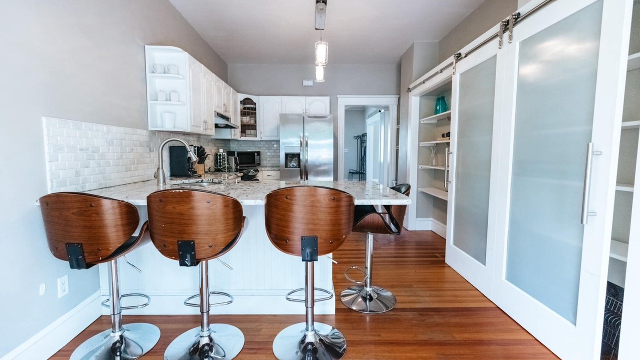 Photo of Kitchen in Bellevue Avenue Historic District