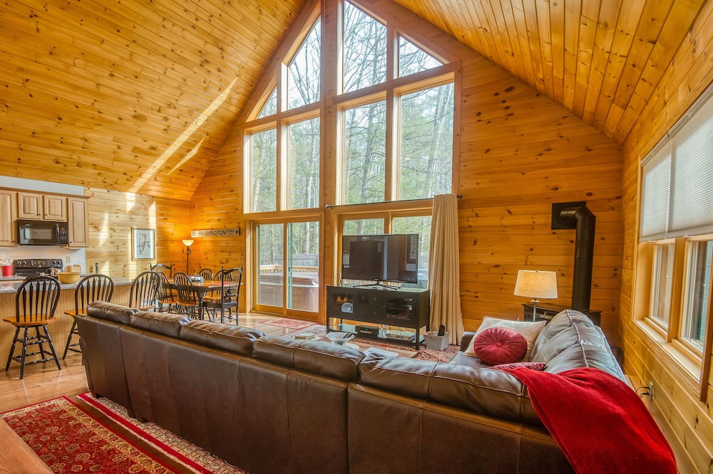 Photo of Bedroom in Birchview by the Saco