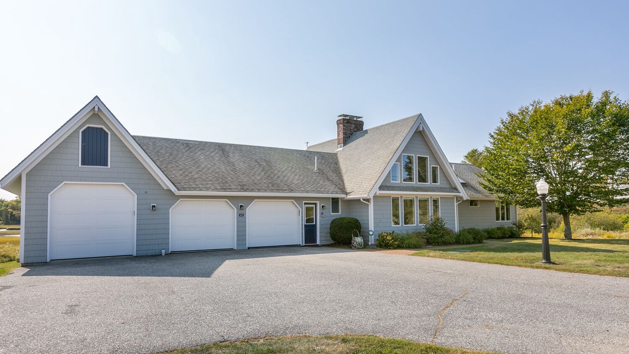 Photo of Outdoor in Pond Cove