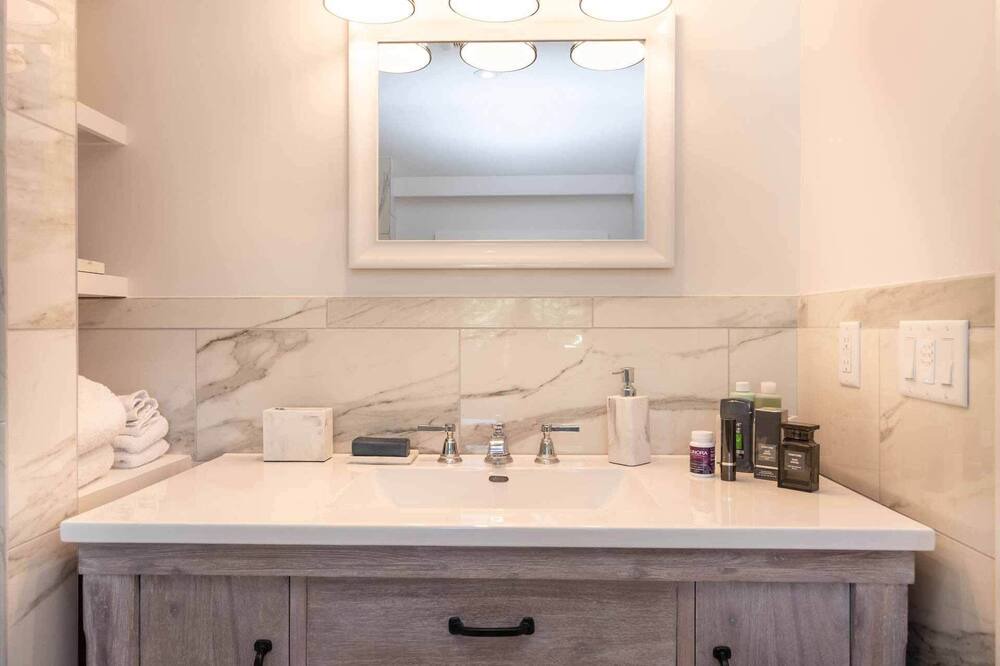 Photo of Bathroom in Edgartown