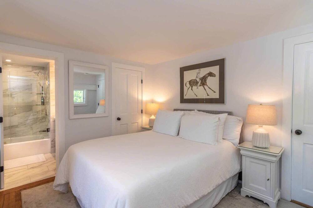 Photo of Bathroom in Edgartown