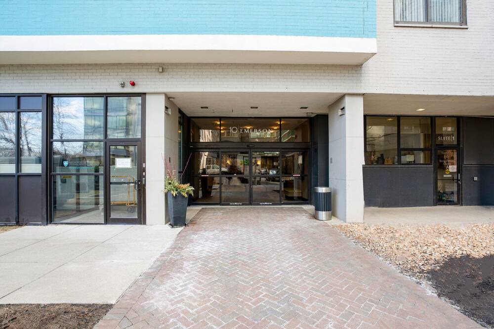 Photo of Outdoor in West End