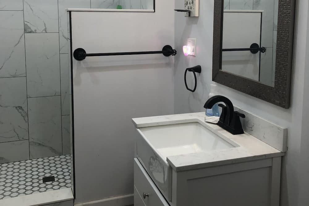 Photo of Bathroom in Oneonta