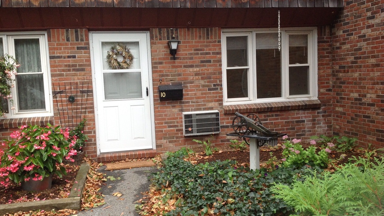 Photo of Outdoor in Lee