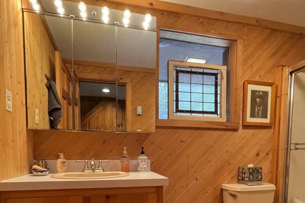 Photo of Bathroom in Sandisfield