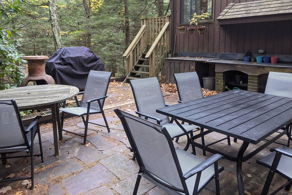 Photo of Patio Balcony in Sandisfield