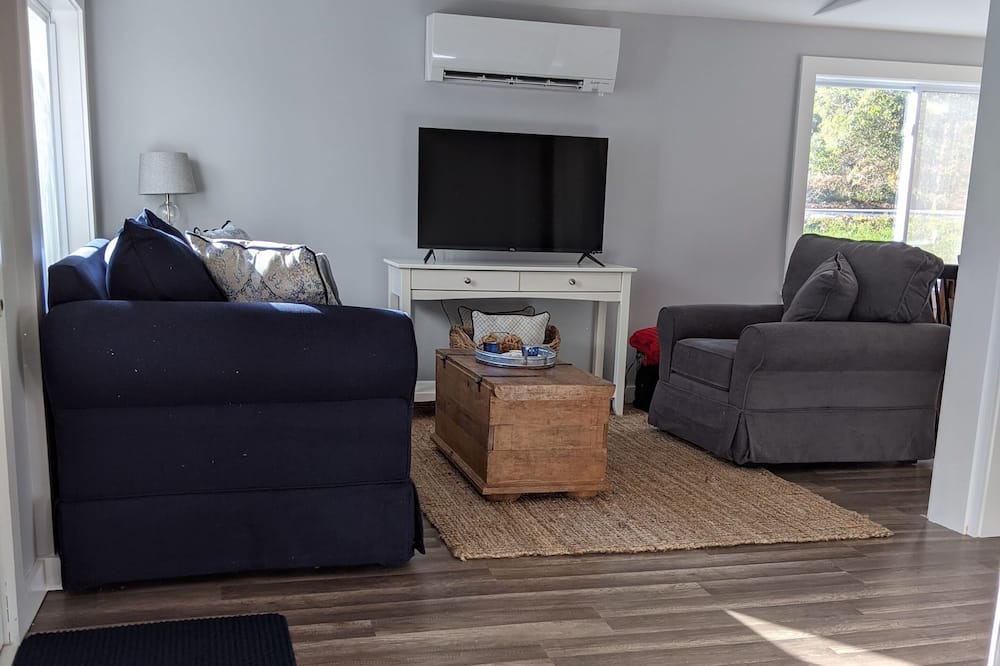 Photo of Livingroom in West Boothbay Harbor