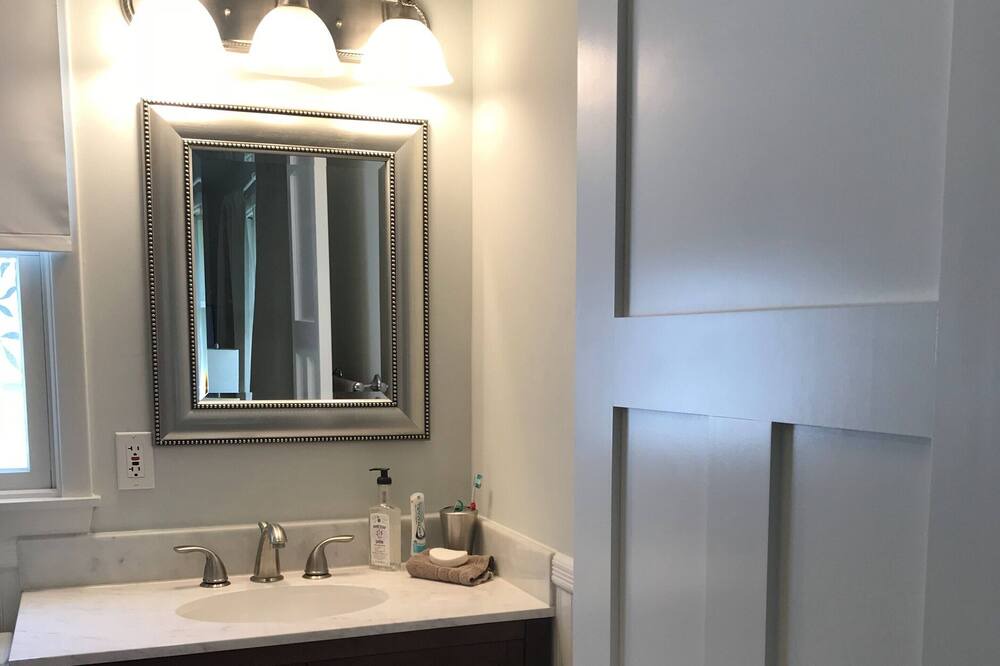 Photo of Bathroom in Greenport West