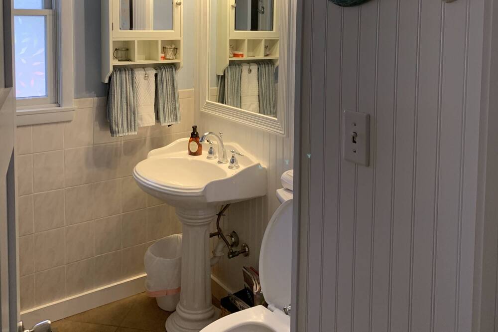 Photo of Bathroom in Greenport West