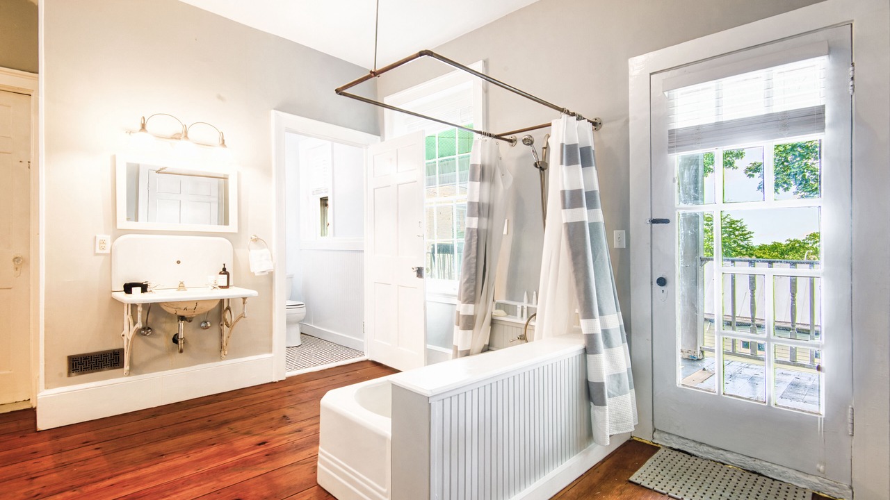 Photo of Bathroom in Hudson