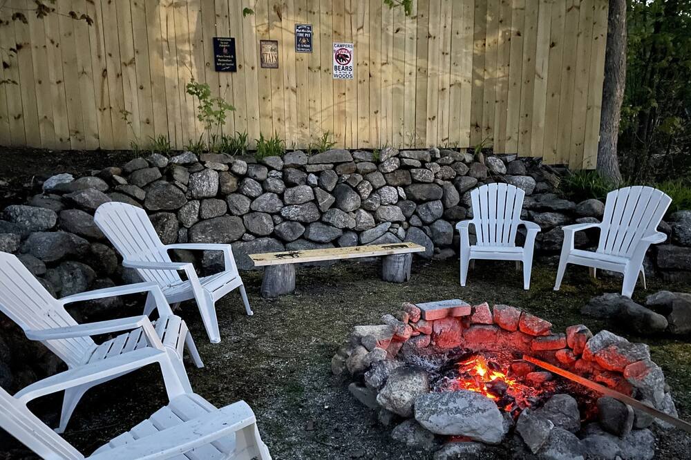 Photo of Outdoor in Weirs Beach
