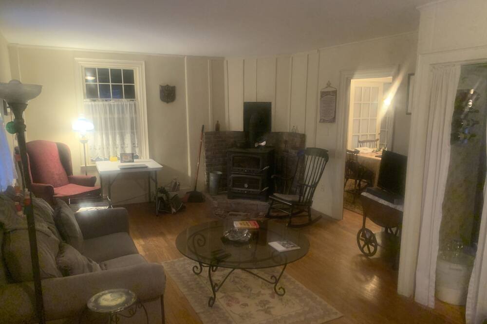 Photo of Livingroom in Brandon