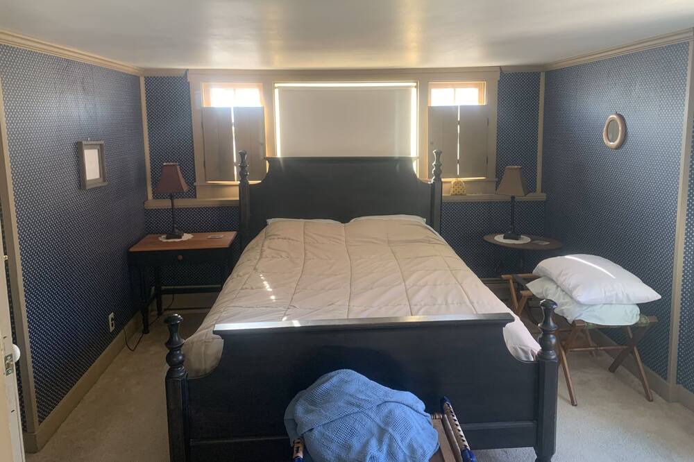 Photo of Bedroom in Brandon