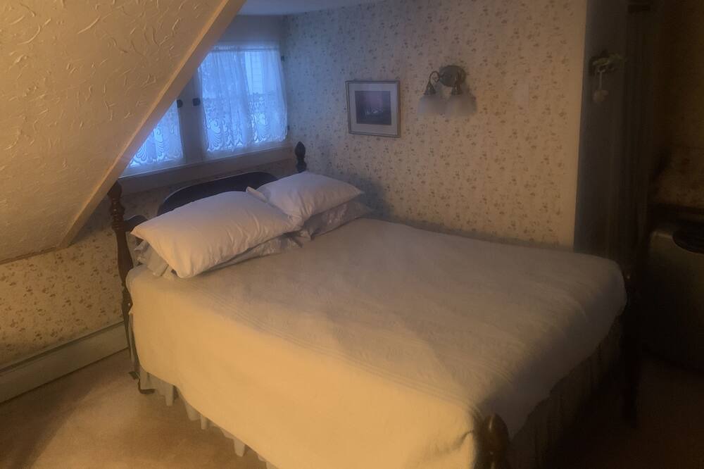 Photo of Bedroom in Brandon