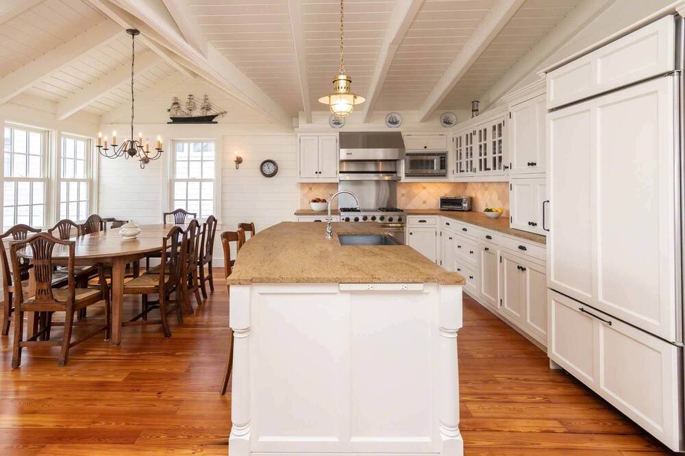 Photo of Others in Edgartown