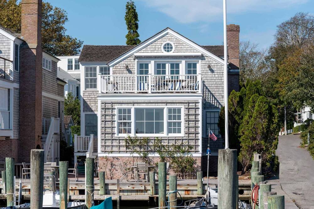 Photo of Others in Edgartown