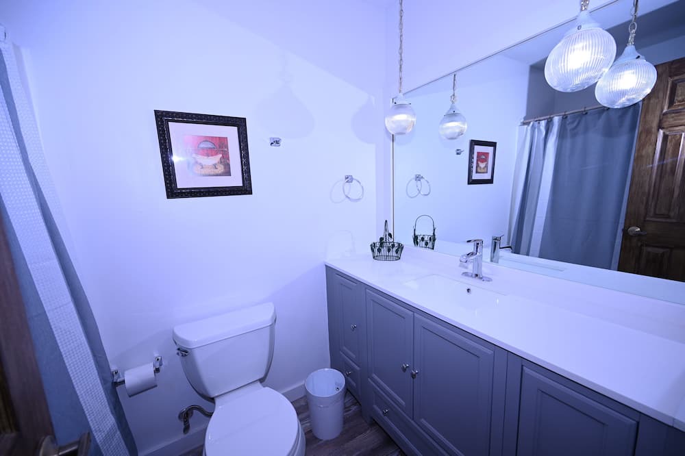 Photo of Bathroom in North Haven