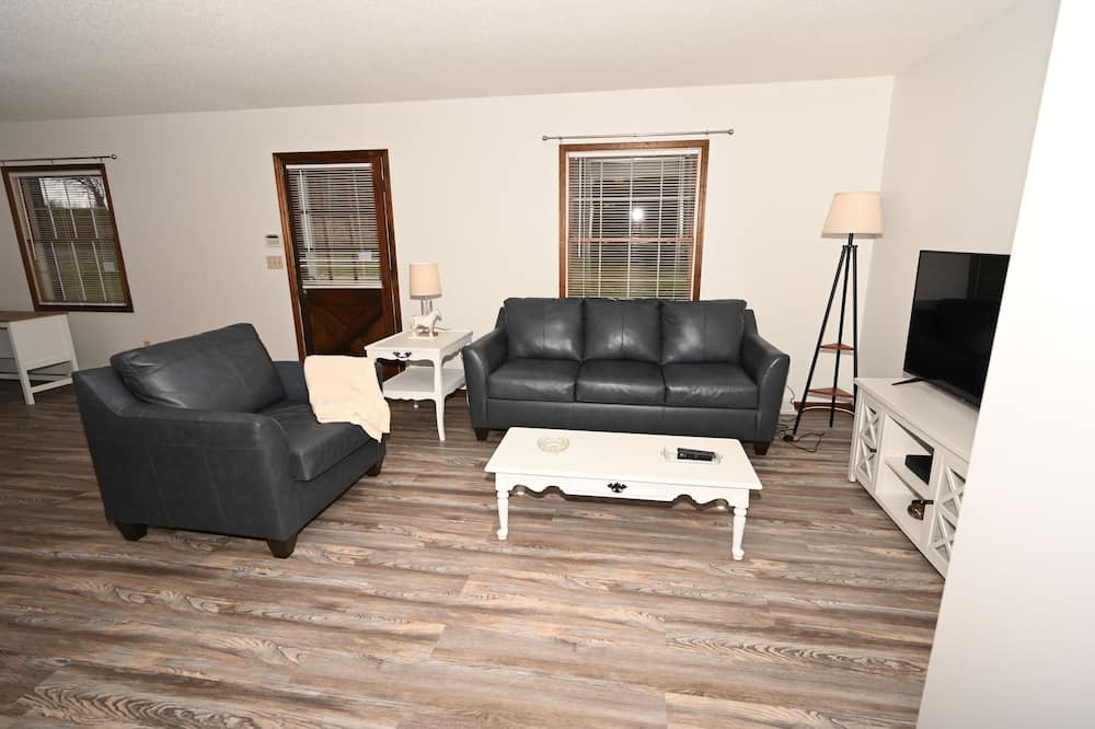 Photo of Livingroom in North Haven