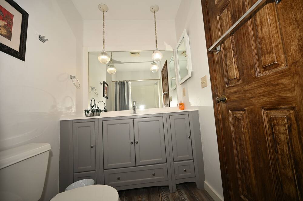 Photo of Bathroom in North Haven